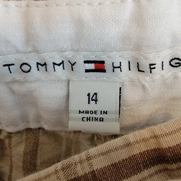 Trendy Brown/Tan Plaid Bermuda Shorts - Tommy Hilfiger - Picture 2 of 3